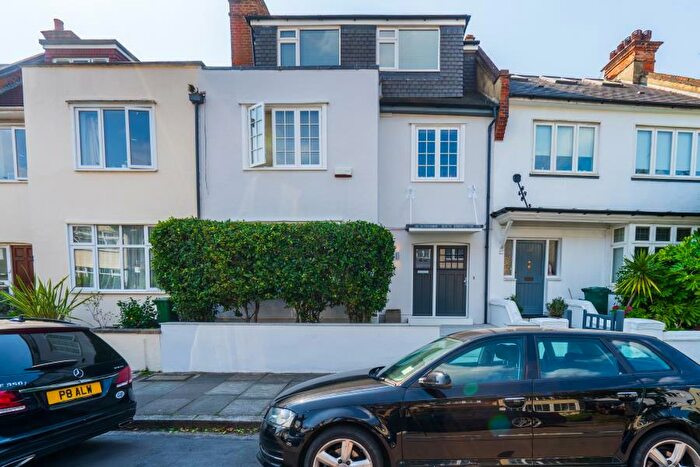 4 Bedroom Town House To Rent In Clavering Avenue, London, SW13