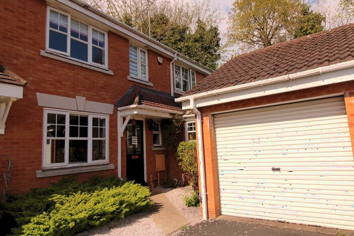 4 Bedroom Semi-Detached House To Rent In Regent Close, Pershore Road, Edgbaston, Birmingham, B5