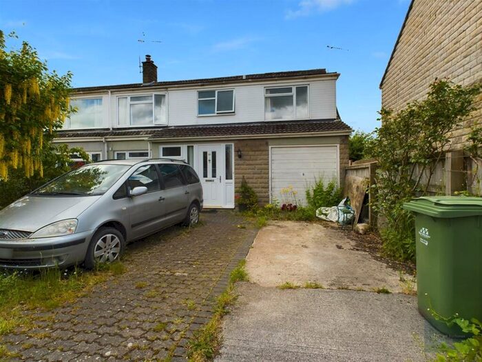 4 Bedroom Semi-Detached House For Sale In Newleaze Park, Broughton Gifford, Melksham, SN12