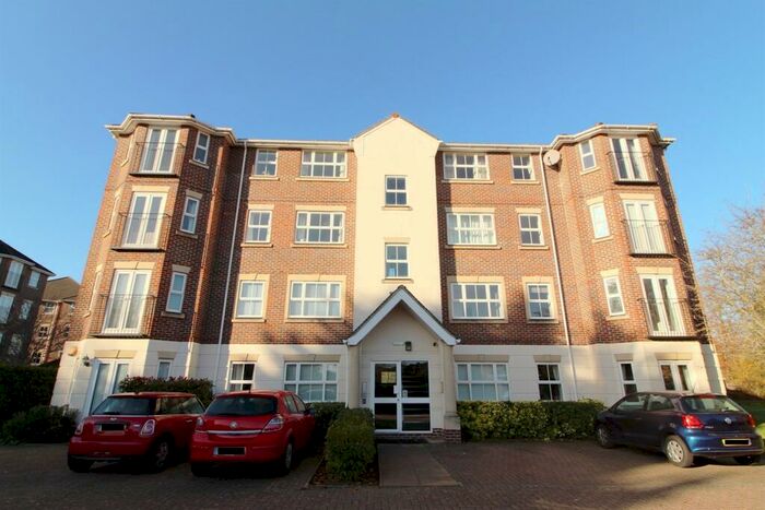 2 Bedroom Apartment To Rent In Abbotsmead Place, Wolsey Road, Caversham, Reading, RG4