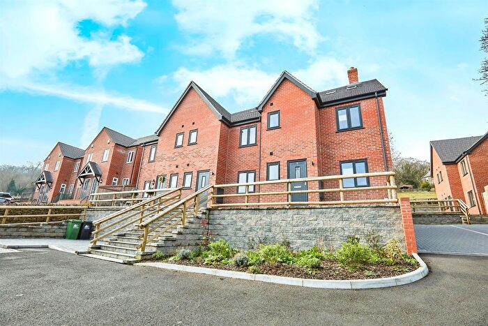 3 Bedroom Semi-Detached House For Sale In Banks Close, Ambergate, Belper, DE56