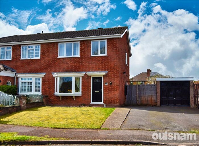 3 Bedroom Semi-Detached House For Sale In Cockshute Hill, Droitwich, Worcestershire, WR9