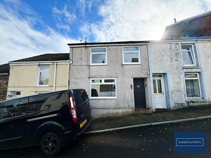 2 Bedroom Terraced House To Rent In Ynysllwyd, Aberdare, CF44