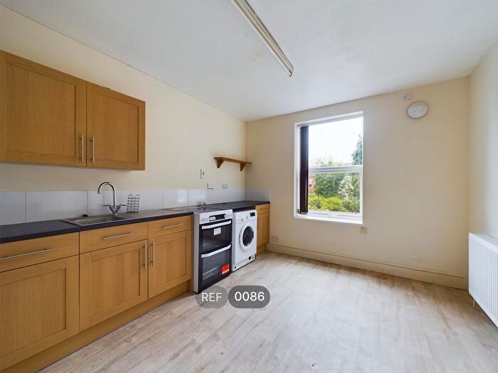 1 Bedroom Flat To Rent In Albany Street, Hull, HU3