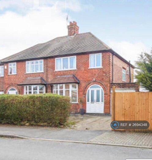 3 Bedroom Semi-Detached House To Rent In Sydney Road, Nottingham, NG8