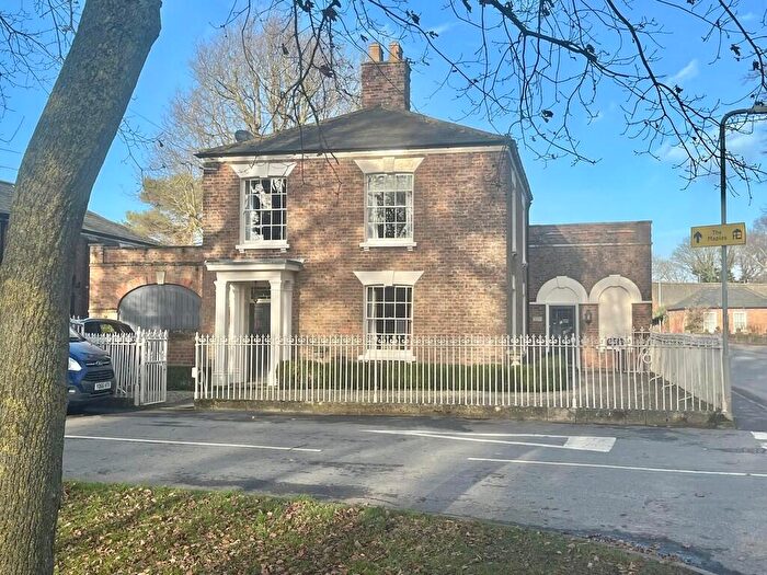 4 Bedroom Detached House For Sale In High Street, Moulton, PE12