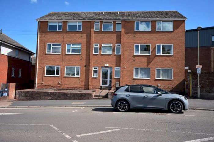 1 Bedroom Flat To Rent In King William Street, City Centre, Exeter, EX4