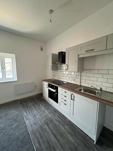 1 Bedroom Flat To Rent In Brynhyfryd Road, Neath, South Glamorgan, Neath Port Talbot, SA11