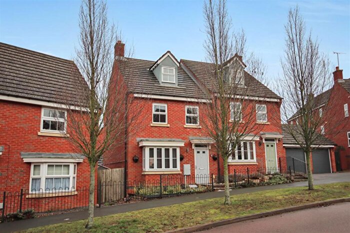 3 Bedroom Semi Detached House For Sale In Patenall Way, Higham Ferrers, NN10