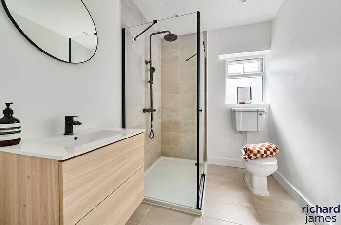 2 Bedroom Bungalow For Sale In Compton Road, Hilmarton, SN11