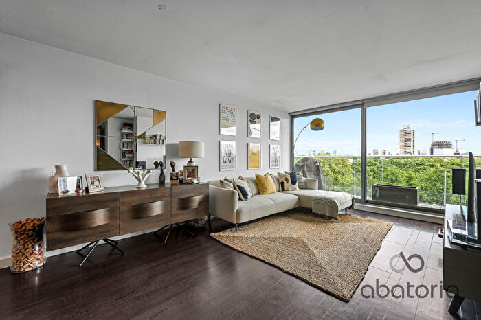 2 Bedroom Apartment For Sale In Candy Wharf, Copperfield Road, London, E3