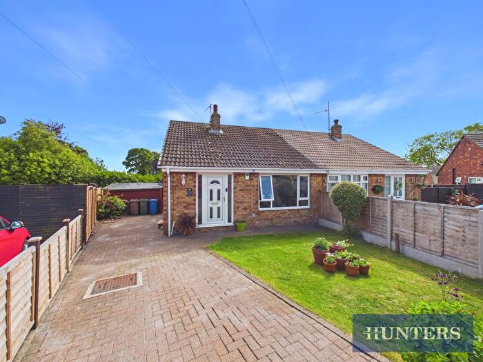 3 Bedroom Semi-Detached Bungalow For Sale In Scarborough Crescent, Bridlington, YO16