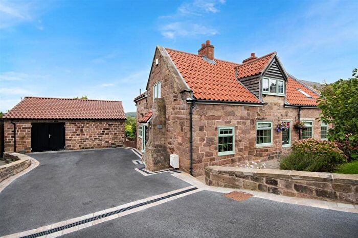 4 Bedroom Detached House For Sale In Bole Hill, Treeton, Rotherham, S60