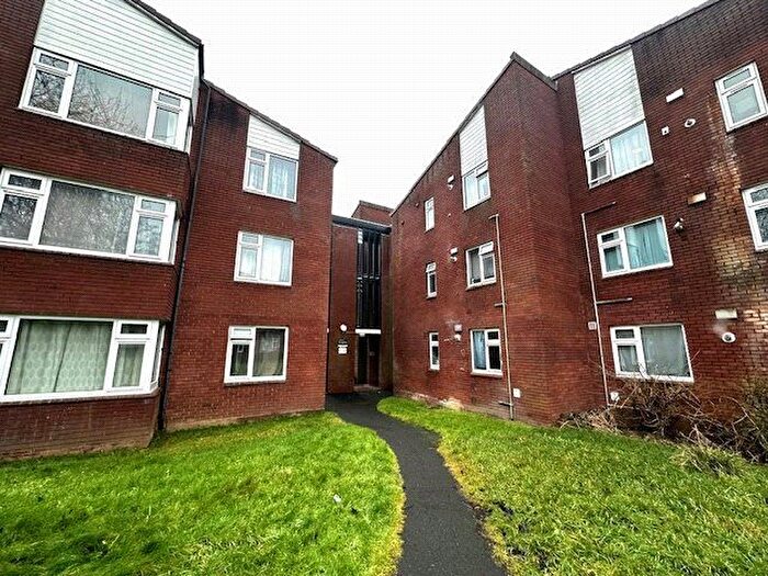 1 Bedroom Flat To Rent In Delbury Court, Deercote, Telford, Shropshire, TF3