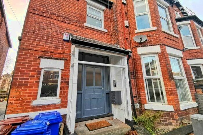 2 Bedroom Flat To Rent In Zetland Road, Manchester, M21