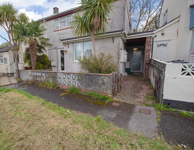 2 Bedroom Flat To Rent In A Moor View, Bodmin, PL31