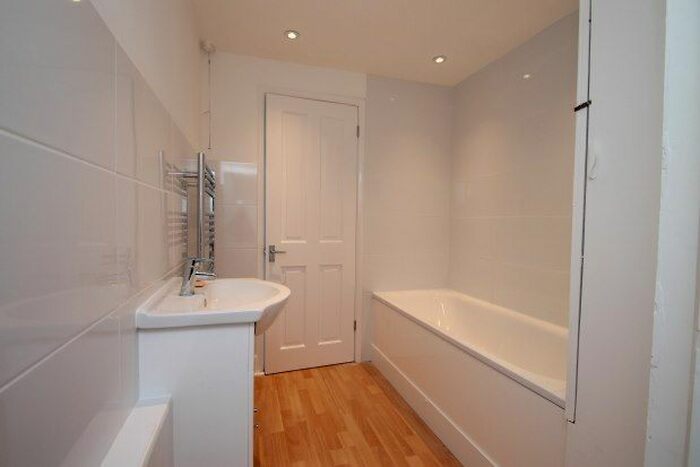 1 Bedroom Flat To Rent In Sandford Road, Bromley, BR2