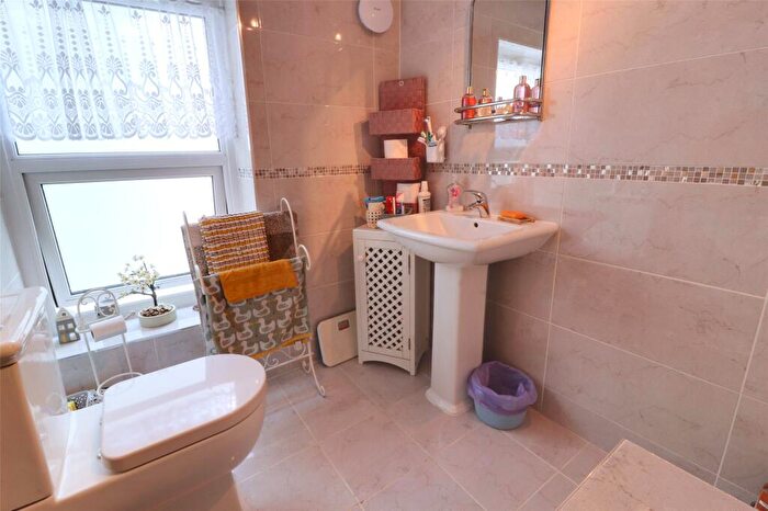 6 Bedroom Terraced House For Sale In Chambercombe Road, Ilfracombe, Devon, EX34