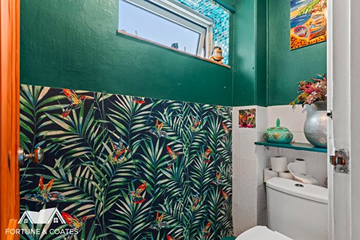 3 Bedroom Terraced House For Sale In Woodcroft, Harlow, CM18