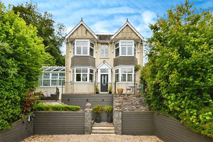 5 Bedroom Detached House For Sale In Ffosyceilog, Llannon, Llanelli, Carmarthenshire, SA14