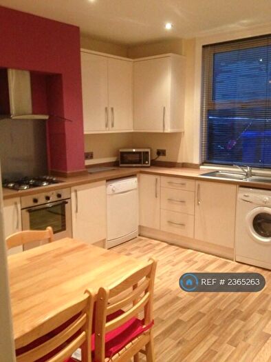 4 Bedroom Terraced House To Rent In School Road, Sheffield, S10