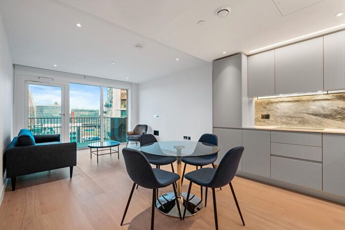 1 Bedroom Flat To Rent In White City Living, London, W12