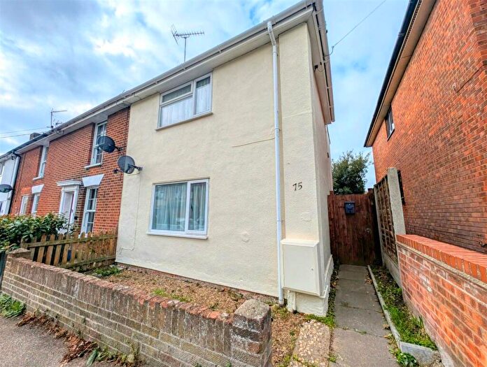 2 Bedroom End Of Terrace House To Rent In Chapel Road, Brightlingsea, Colchester, CO7