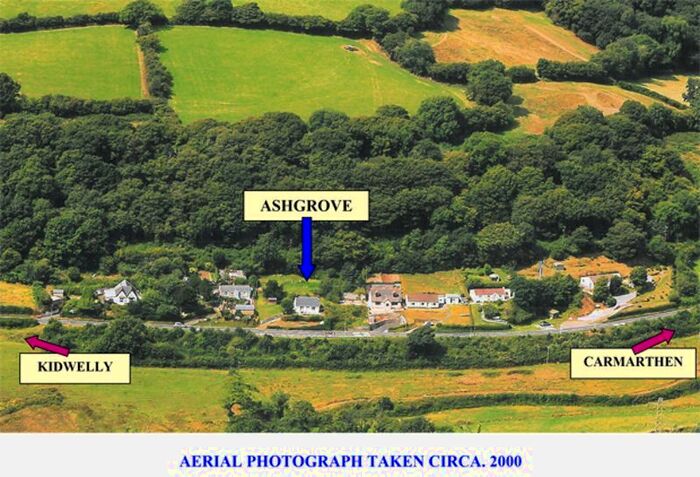 2 Bedroom Detached Bungalow For Sale In Kidwelly, SA17