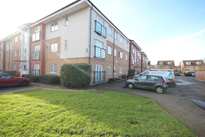 2 Bedroom Flat To Rent In Flat, Driberg Court, Bromhall Road, Dagenham, RM9