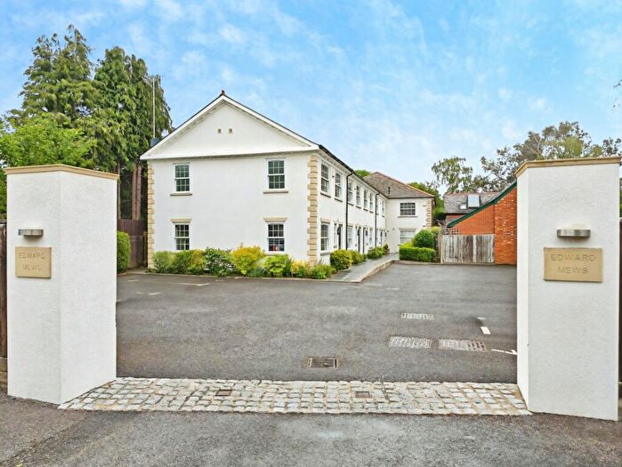 2 Bedroom Terraced House For Sale In Kennel Ride, Ascot, SL5