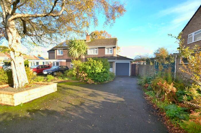 3 Bedroom Semi-Detached House To Rent In Poole, BH15