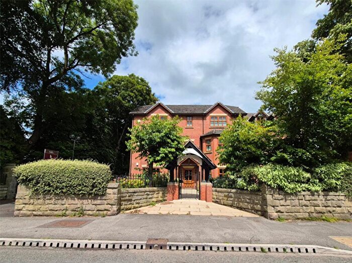 2 Bedroom Apartment For Sale In Manchester Road, Clifton, Swinton, Manchester, M27