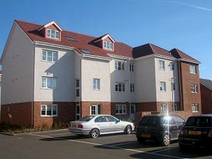 2 Bedroom Flat To Rent In Copperwood Court, Hamilton, ML3
