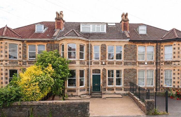 7 Bedroom Terraced House For Sale In Chesterfield Road, St. Andrews, BS6