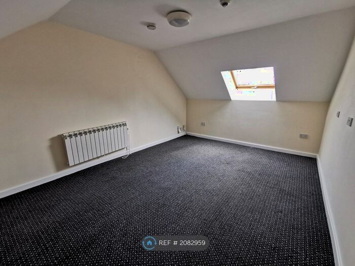 Studio To Rent In High Street, Doncaster, DN5