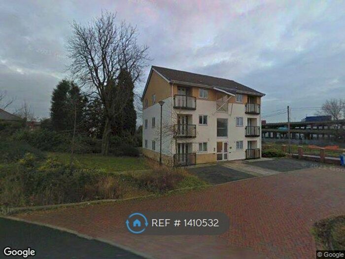 2 Bedroom Flat To Rent In Fellows Park Gardens, Walsall, WS2