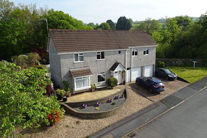 5 Bedroom Detached House For Sale In Cole Lane, Ivybridge, PL21