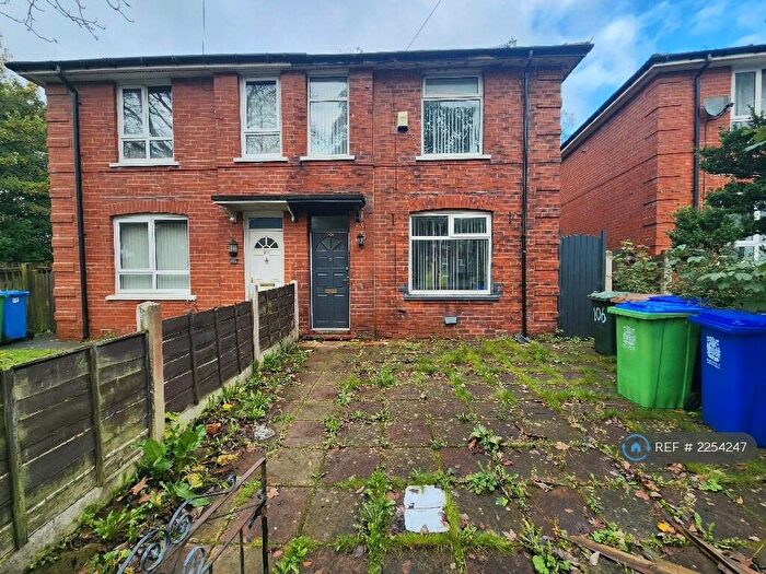 2 Bedroom Semi-Detached House To Rent In Holborn Street, Rochdale, OL11