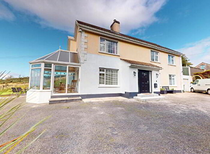 4 Bedroom Detached House For Sale In Topped Mountain Road, Enniskillen, BT94