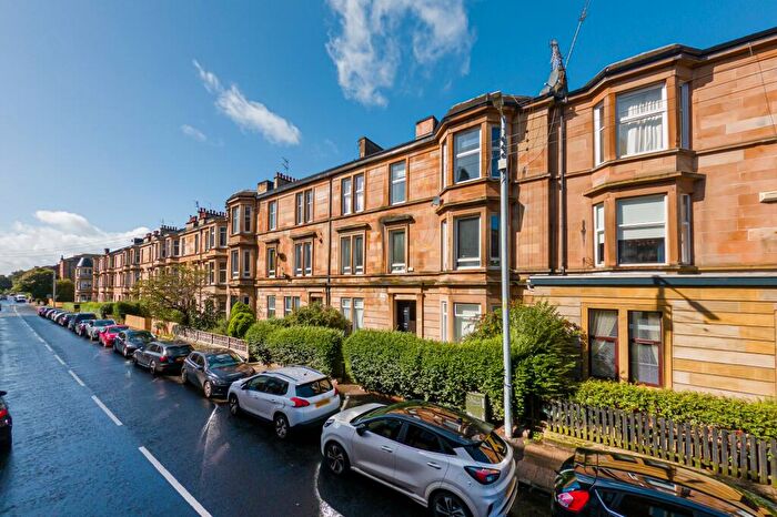 4 Bedroom Apartment For Sale In Sinclair Drive, Battlefield, Glasgow, G42