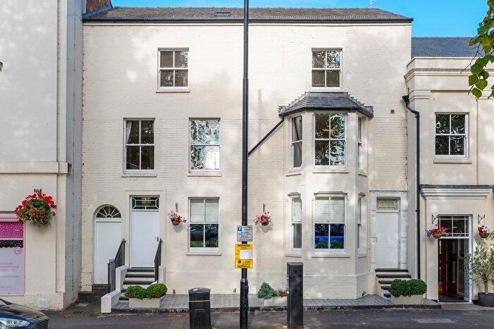 2 Bedroom Flat To Rent In Regent Grove, Leamington Spa, Warwickshire, CV32