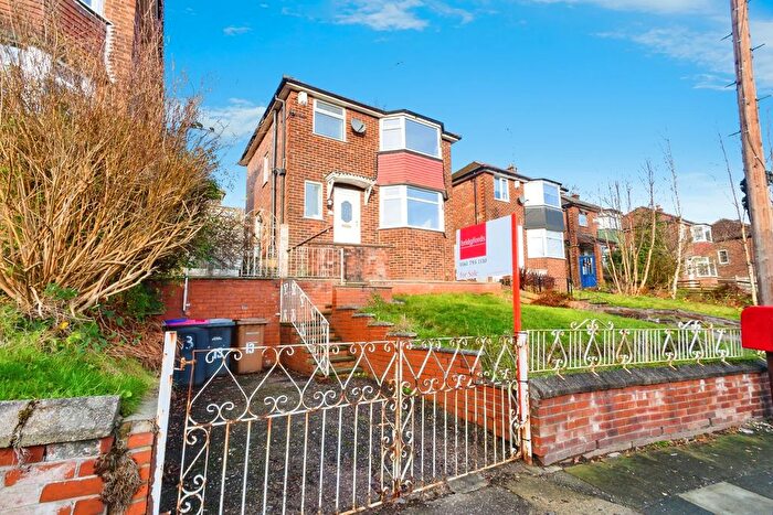 3 Bedroom Detached House For Sale In St. John Street, Pendlebury, Swinton, Manchester, M27
