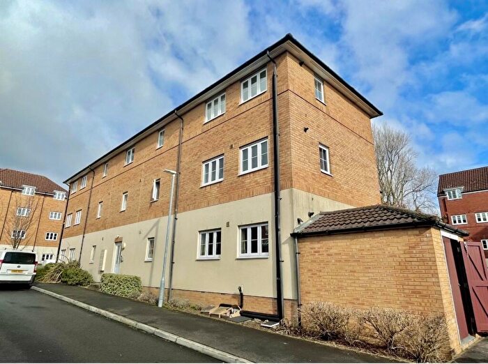 2 Bedroom Flat For Sale In Blaen Bran Close, Cwmbran, NP44