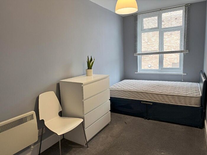 1 Bedroom House Of Multiple Occupation To Rent In Stafford Road, London, SM6