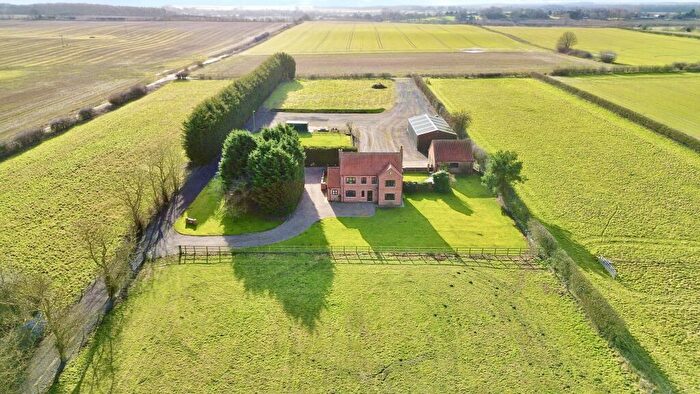 6 Bedroom Detached House For Sale In Newstead Farm, Bawtry Road, Everton, Doncaster, DN10