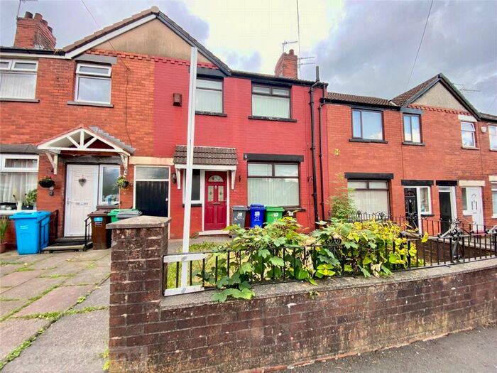 2 Bedroom Town House To Rent In Grange Drive, Blackley, Manchester, M9