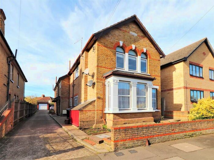 2 Bedroom Maisonette To Rent In Upton Road, Bexleyheath, DA6