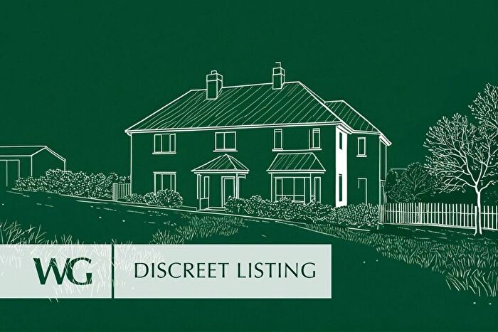 4 Bedroom Detached House For Sale In Exeter, Devon, EX4