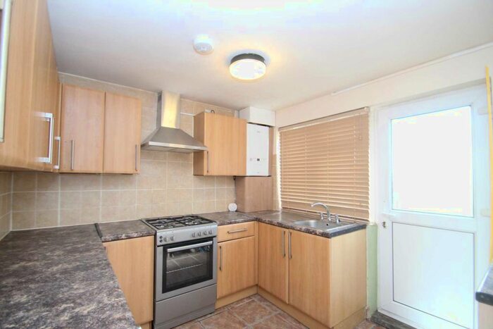 3 Bedroom Property To Rent In Lobelia Road, Oxford, OX4