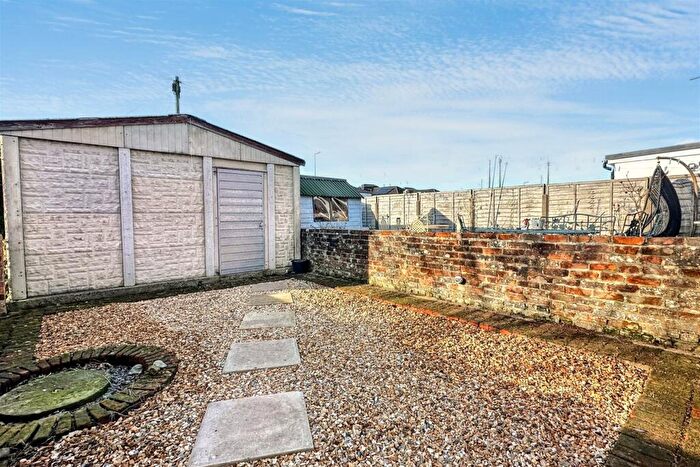 3 Bedroom Terraced House For Sale In Eastleigh, SO50